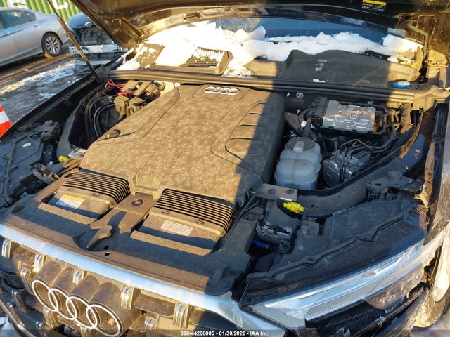2025 AUDI Q7 WA1ACBF77SD007268 Photo 9