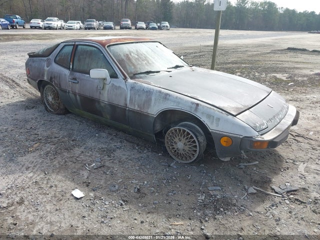 1980 PORSCHE 924 92A0430388 Photo 0
