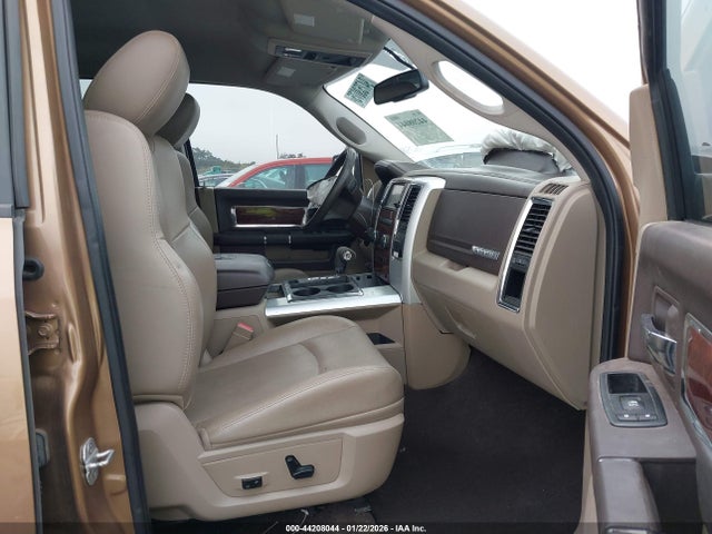 44208044 :رقم المزاد ، 1C6RD6NT6CS110228 vin ، 2012 Ram 1500 Laramie مزاد بيع