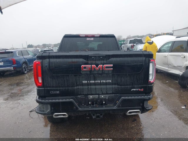 3GTUUEE81SG275666 GMC Sierra 1500 At4