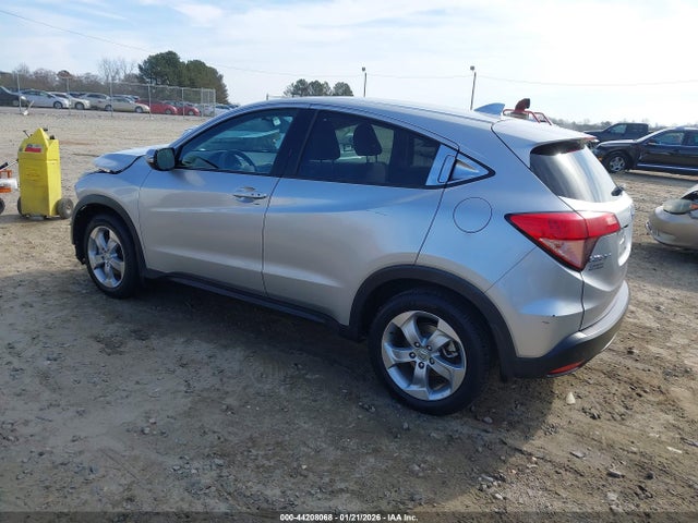 2016 HONDA HR-V 3CZRU5H59GM733576 Photo 2
