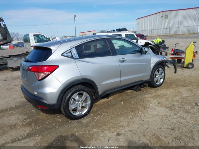 2016 HONDA HR-V 3CZRU5H59GM733576 Photo 3
