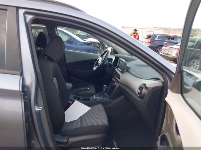 KM8K22AA9JU146019 Hyundai Kona Sel