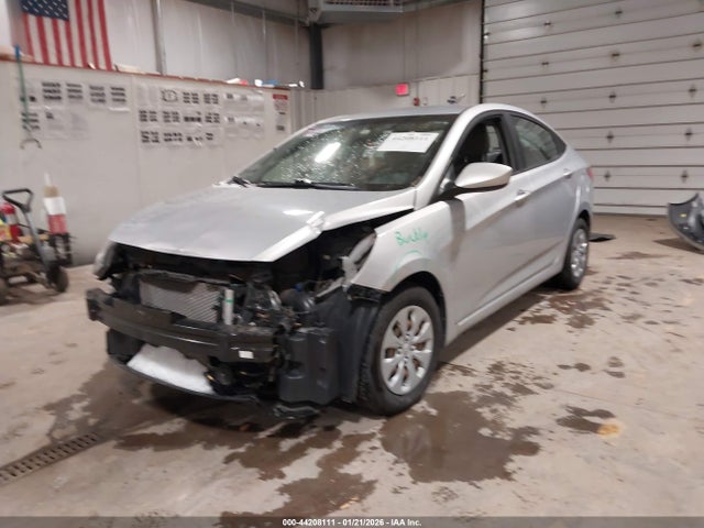 44208111 :رقم المزاد ، KMHCT4AE7HU209063 vin ، 2017 Hyundai Accent Se مزاد بيع