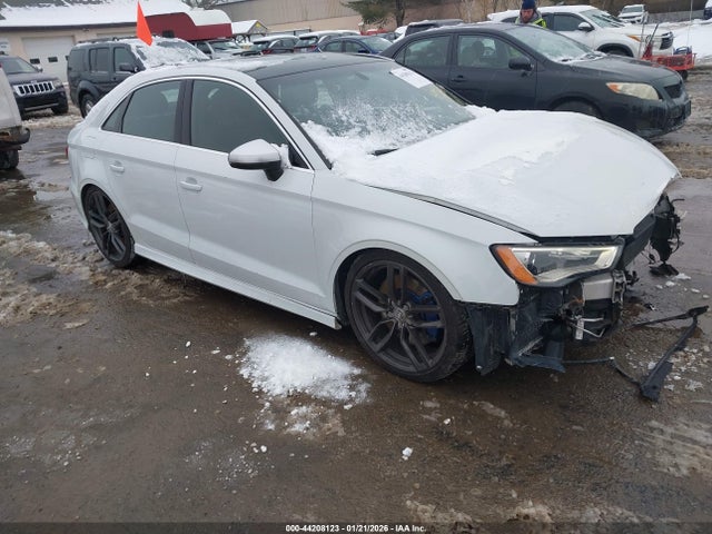 2015 AUDI S3 WAUBFGFF4F1132190