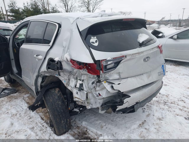 2020 Kia Sportage Lx მანქანა იყიდება აუქციონზე, vin: KNDPM3AC1L7821598, აუქციონის ნომერი: 44208128