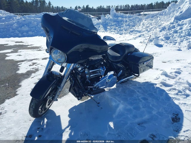 Harley-Davidson FLHX 2020 1HD1KBC14LB654425 Image 2