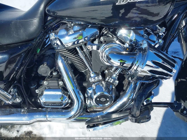 Harley-Davidson FLHX 2020 1HD1KBC14LB654425 Image 8