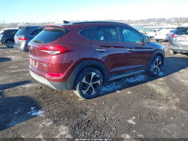 2018 HYUNDAI TUCSON KM8J3CA24JU645012 Photo 3