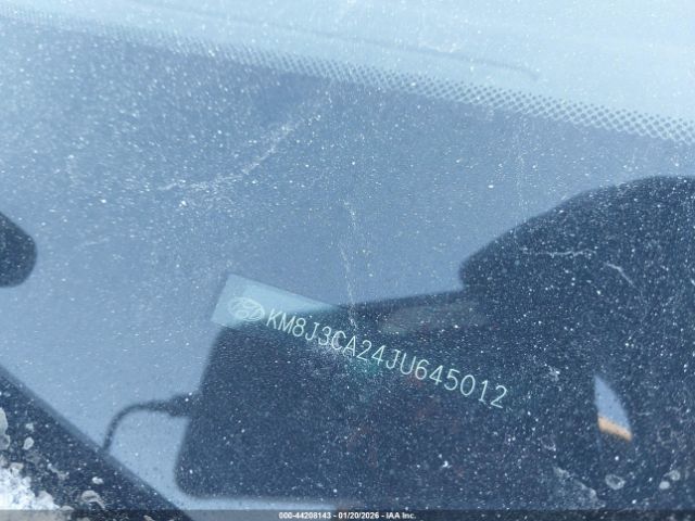 2018 HYUNDAI TUCSON KM8J3CA24JU645012 Photo 8