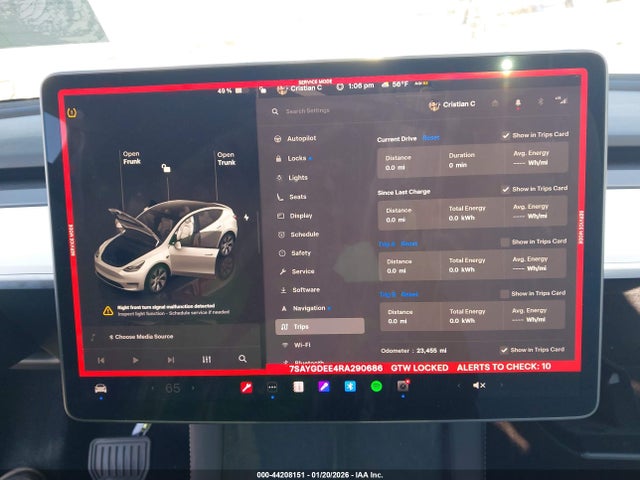 2024 Tesla Model Y Long Range Dual Motor All-wheel Drive მანქანა იყიდება აუქციონზე, vin: 7SAYGDEE4RA290686, აუქციონის ნომერი: 44208151