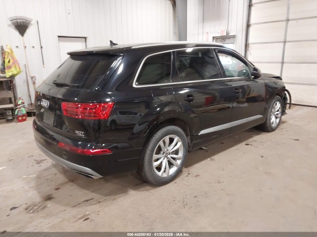 2017 AUDI Q7 WA1LAAF76HD011376 Photo 3