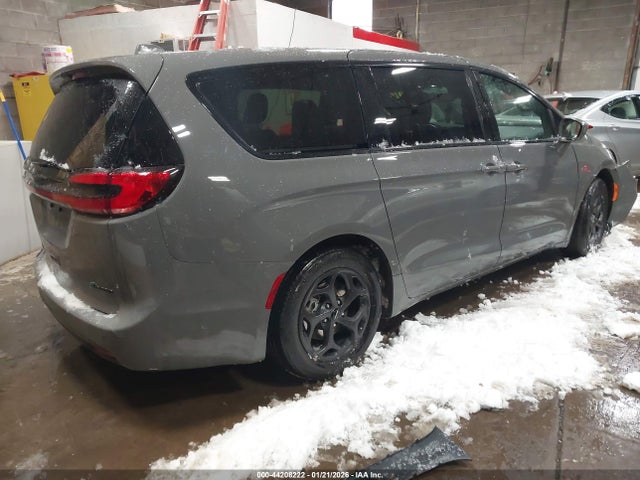 2022 CHRYSLER PACIFICA HYBRID 2C4RC1L75NR127370 Photo 3
