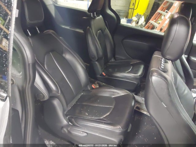 2022 CHRYSLER PACIFICA HYBRID 2C4RC1L75NR127370 Photo 7