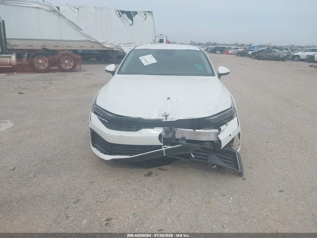 2026 Kia K5 Lxs Fwd მანქანა იყიდება აუქციონზე, vin: KNAG24J70T5398732, აუქციონის ნომერი: 44208264
