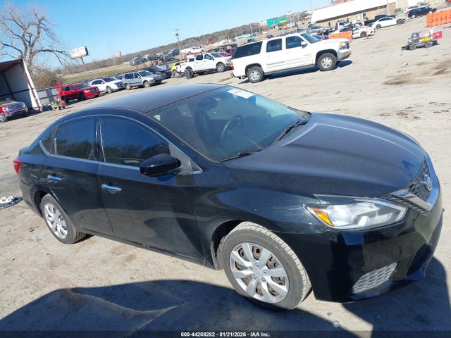 Продаж на аукціоні авто 2018 Nissan Sentra S, vin: 3N1AB7AP0JY238153, номер лоту: 44208282