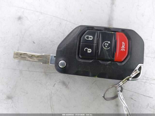 2022 JEEP WRANGLER 4XE 1C4JJXR61NW185231 Photo 10