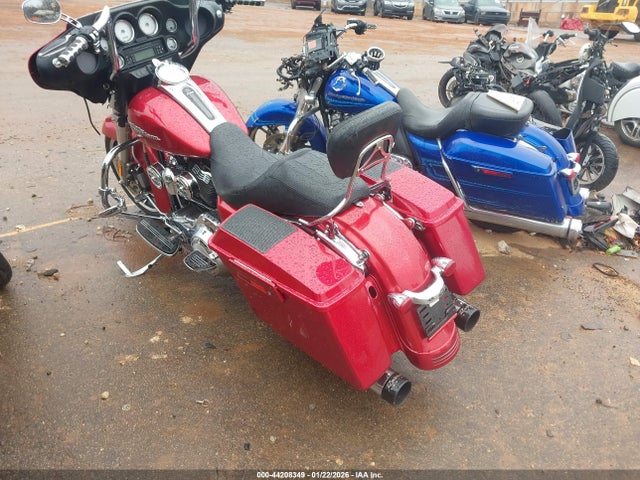 2013 HARLEY-DAVIDSON FLHX 1HD1KBM17DB655715 Photo 2