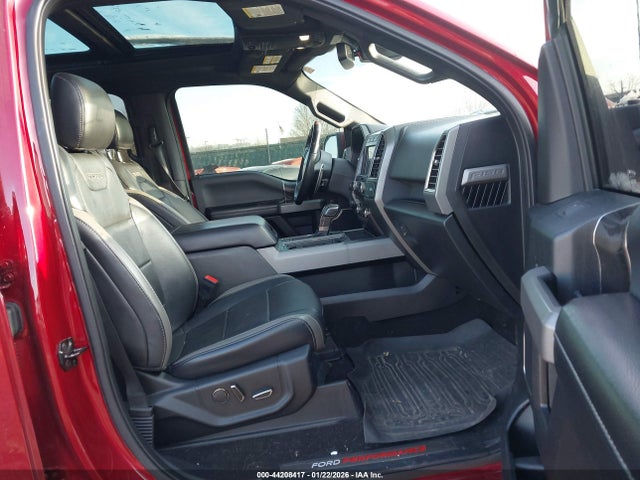 1FTFW1RG0JFD37300 Ford F-150 Raptor