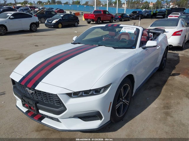 2024 FORD MUSTANG 1FAGP8UH0R5108567 Photo 5