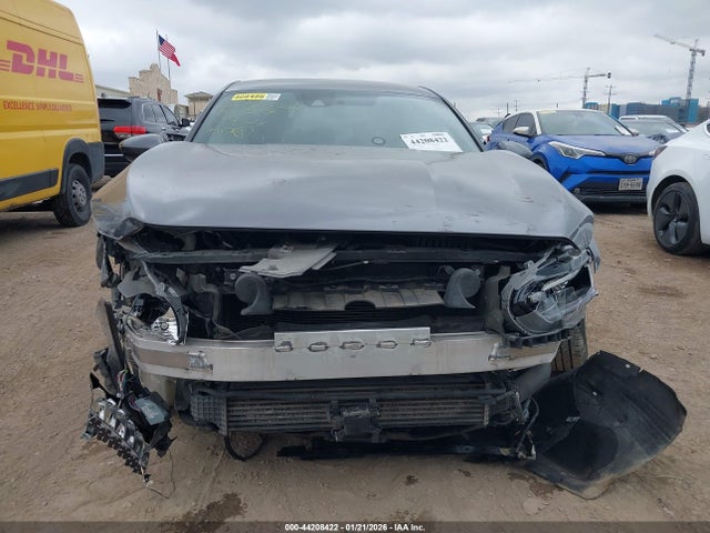1HGCV1F37KA142057 Honda Accord Sport