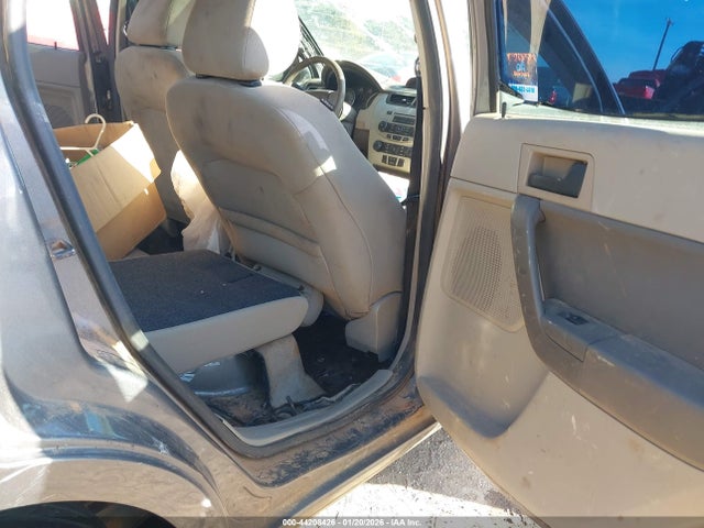 2010 FORD FOCUS 1FAHP3FN1AW231139 Photo 7
