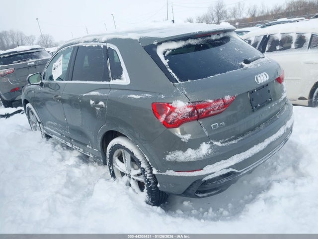 2024 AUDI Q3 WA1EECF31R1174302 Photo 2