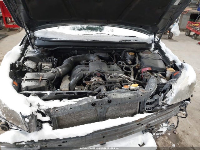 44208438 :رقم المزاد ، 4S3BNEN63F3027432 vin ، 2015 Subaru Legacy 3.6r Limited مزاد بيع