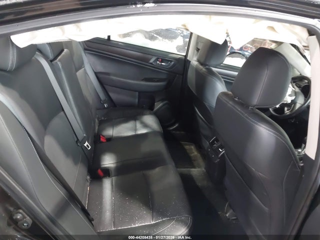 44208438 :رقم المزاد ، 4S3BNEN63F3027432 vin ، 2015 Subaru Legacy 3.6r Limited مزاد بيع