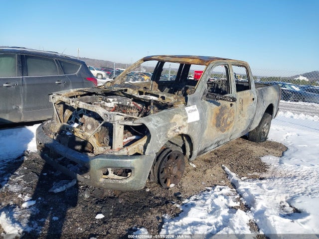 44208468 :رقم المزاد ، 3C6UR5FLXMG557206 vin ، 2021 Ram 2500 Laramie  4x4 6'4 Box مزاد بيع
