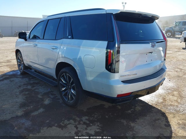 Продажа на аукционе авто 2021 Cadillac Escalade 4wd Sport Platinum, vin: 1GYS4GKL1MR320758, номер лота: 44208498