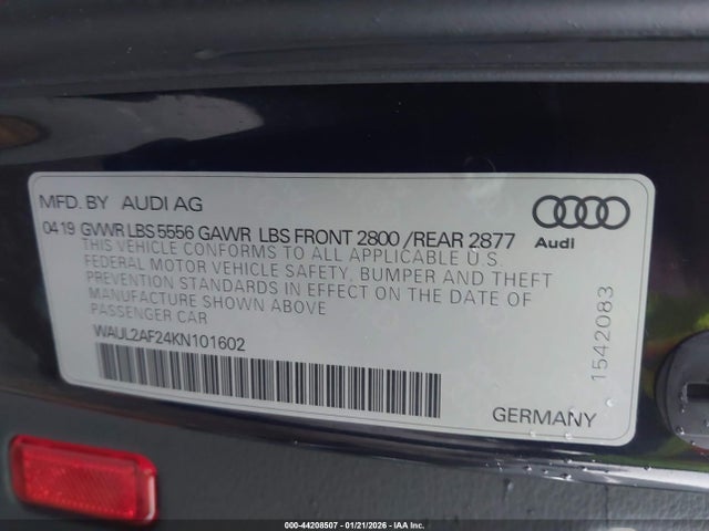 2019 AUDI A6 WAUL2AF24KN101602 Photo 8