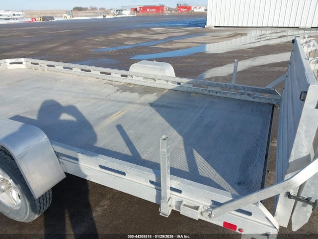 1YGUS1416RB278005 Aluma Trailer
