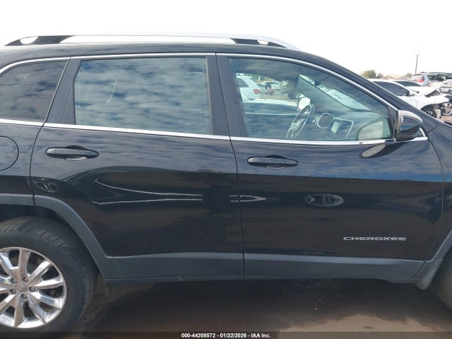 1C4PJMDS8GW214997 Jeep Cherokee Limited