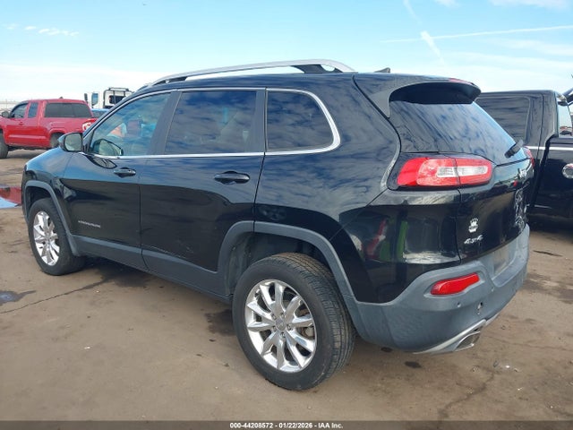 1C4PJMDS8GW214997 Jeep Cherokee Limited