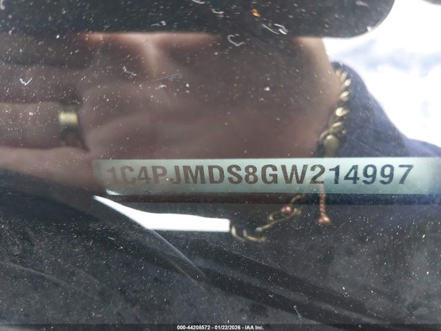 1C4PJMDS8GW214997 Jeep Cherokee Limited