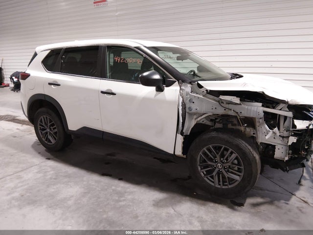 Продажа на аукционе авто 2021 Nissan Rogue S Intelligent Awd, vin: 5N1AT3AB4MC746867, номер лота: 44208590