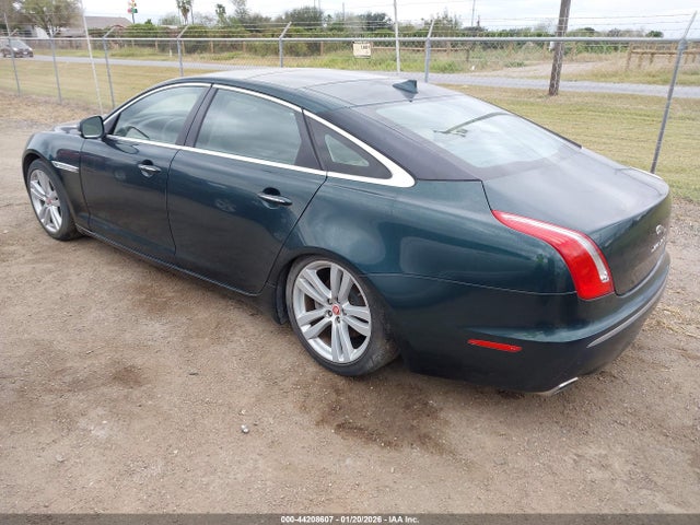 2014 JAGUAR XJ SAJWA2GZ6E8V67623 Photo 2