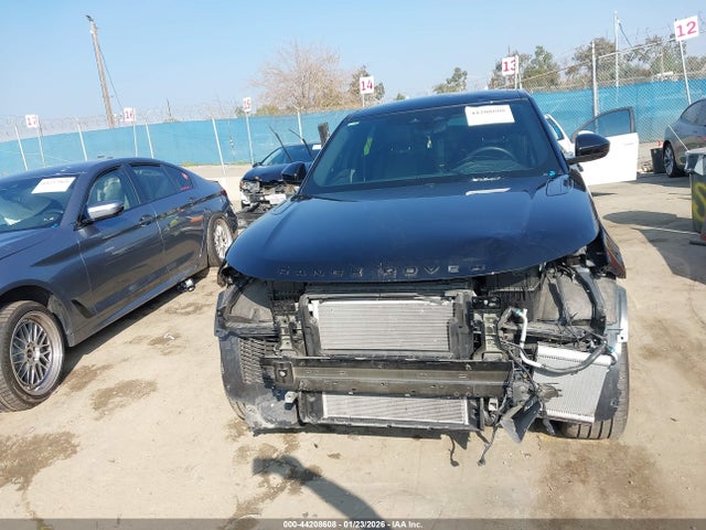 SALYL2FU8SA807095 Land Rover Range Rover Velar P400 Dynamic Se