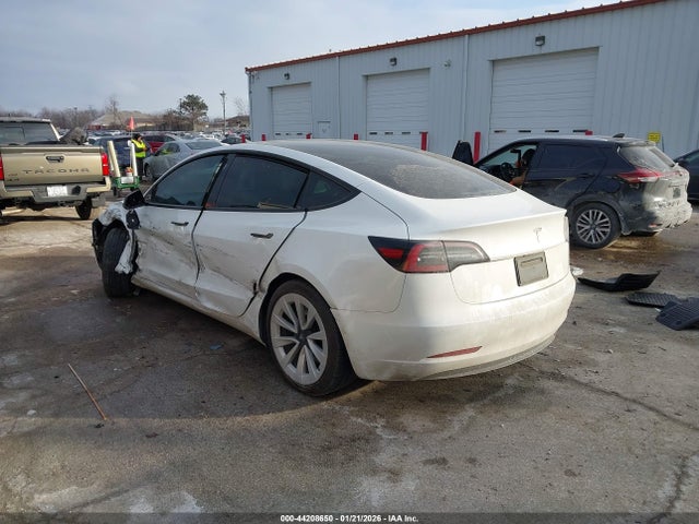 2021 TESLA MODEL 3 5YJ3E1EA2MF087803 Photo 2