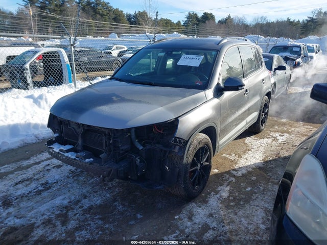 WVGAV7AX9GW554005 Volkswagen TIGUAN S