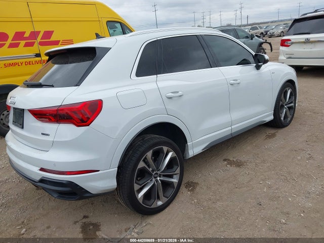 2020 AUDI Q3 WA1EECF30L1123882 Photo 3