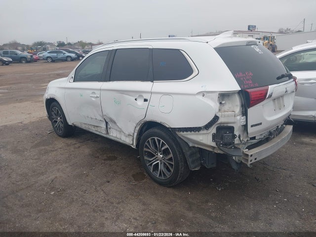2018 MITSUBISHI OUTLANDER JA4AD3A37JZ050999 Photo 2