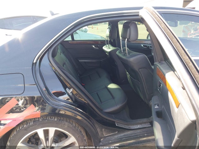 WDDHF8JB1EA830073 Mercedes-Benz E 350 4matic
