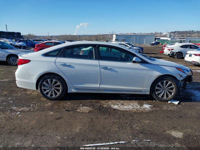 Hyundai Sonata Sport 2016 5NPE34AF7GH315513 Image 13
