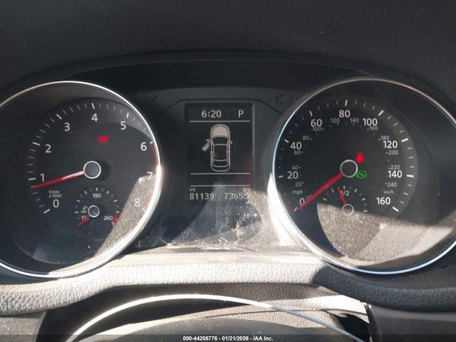 1VWDT7A34HC079089 Volkswagen Passat 1.8t R-line