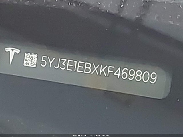 2019 TESLA MODEL 3 5YJ3E1EBXKF469809 Photo 8