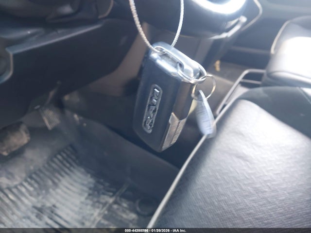 2021 RAM 1500 1C6SRFJTXMN600504 Photo 10