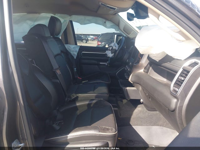 2021 RAM 1500 1C6SRFJTXMN600504 Photo 4