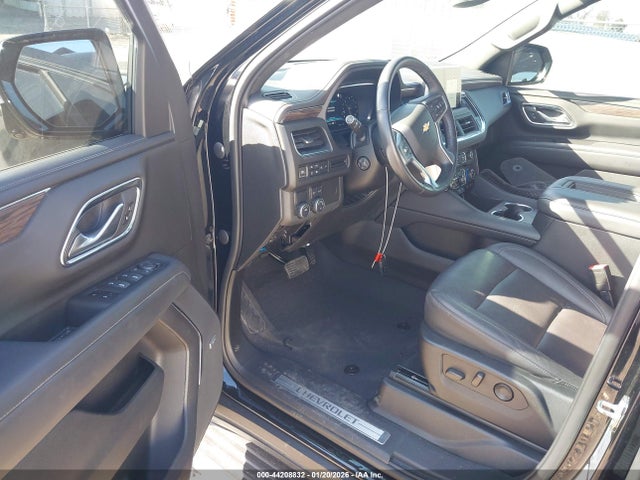 1GNSCNKD9NR215707 Chevrolet Tahoe 2wd Lt